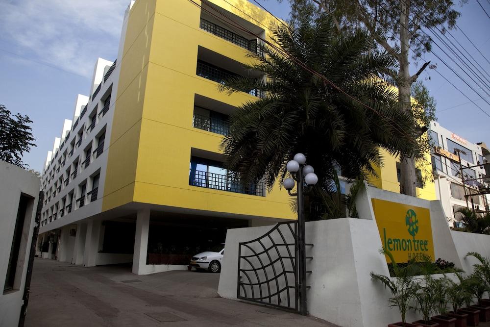 Lemon Tree Hotel, Indore Exterior foto